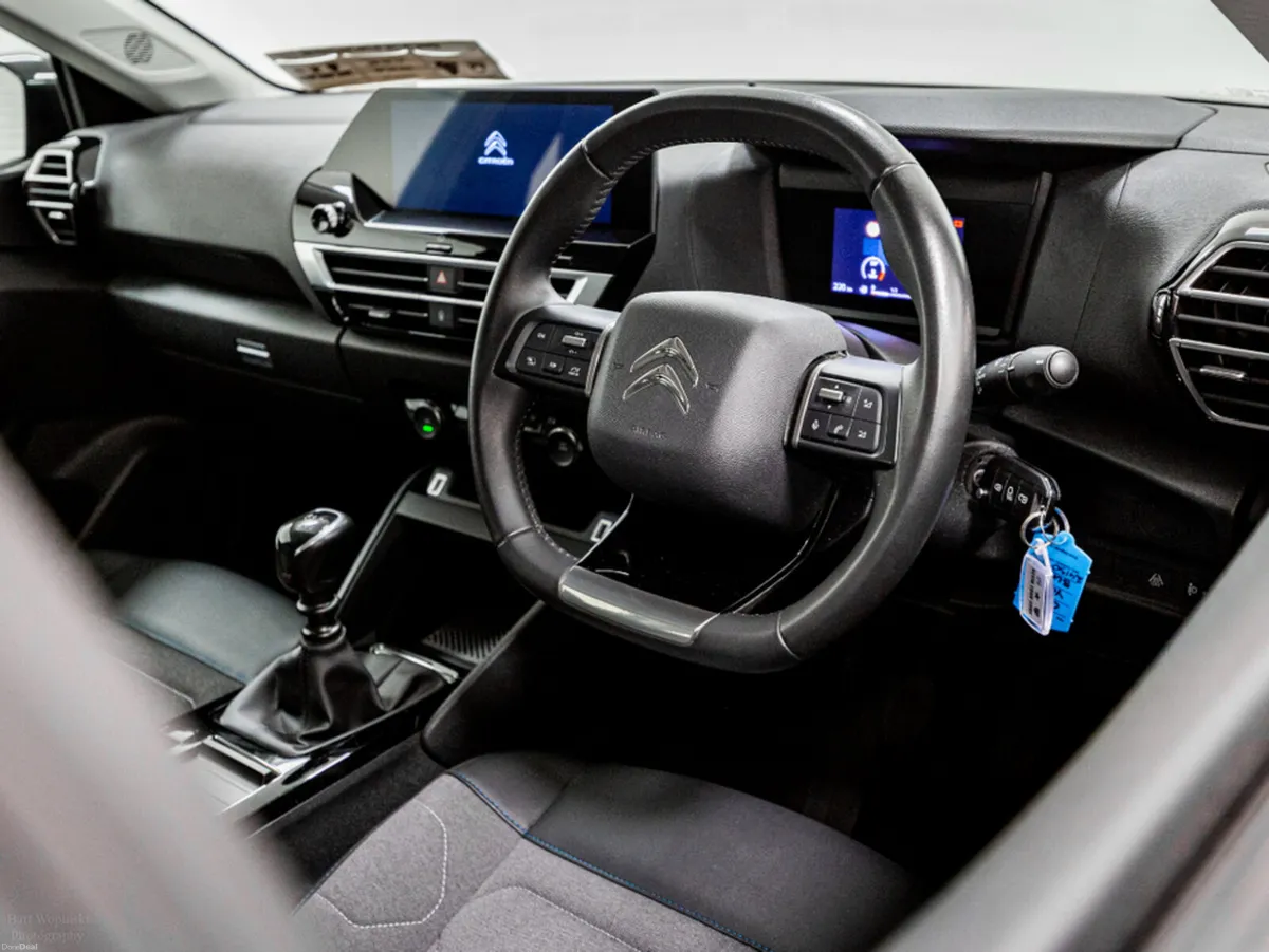 Citroen C4 YOU Puretech 1.2 Petrol 100HP - Image 2