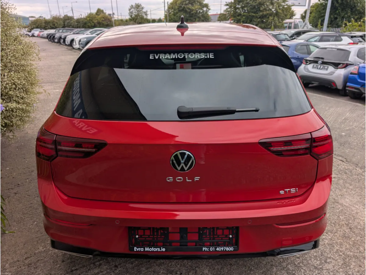 Volkswagen Golf E-TSI R-LINE AUTOMATIC HYBRID 1.5 - Image 6