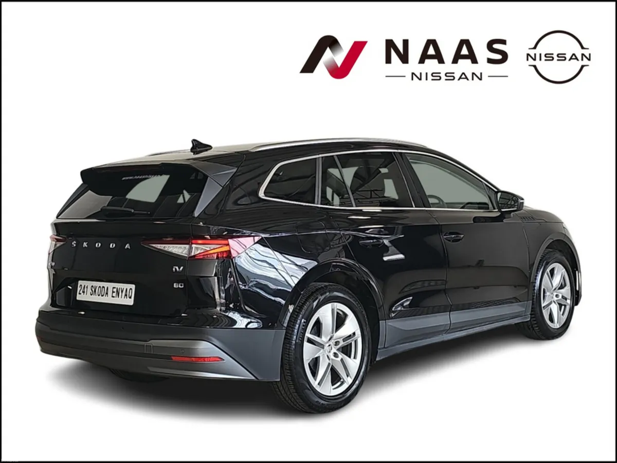 Skoda Enyaq IV 80 OPENING PAN ROOF - Image 4