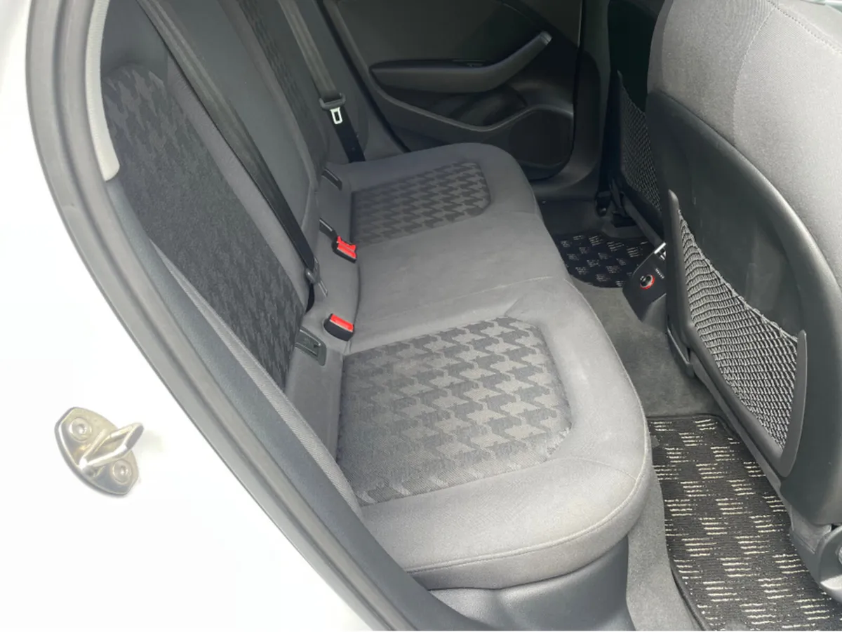 Audi A3 SE hatch - Image 5