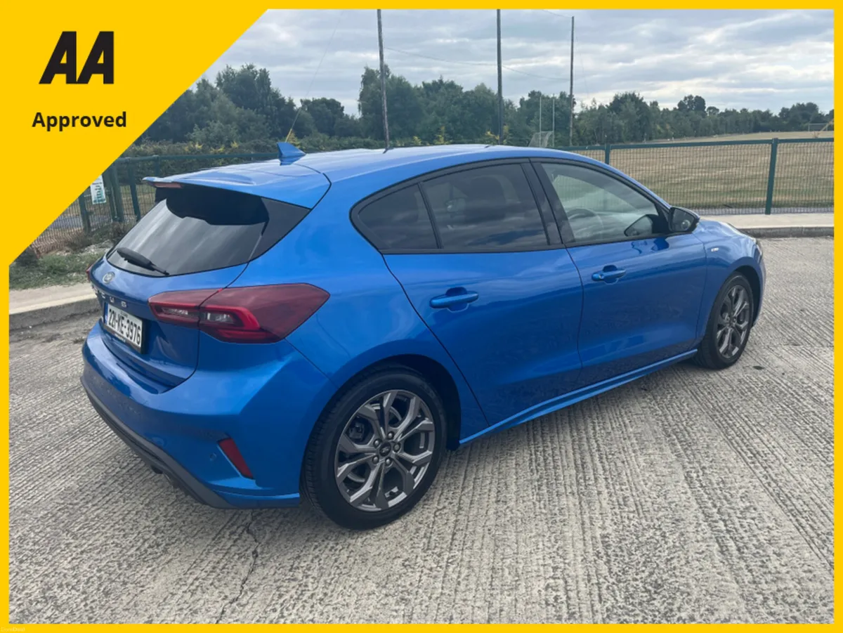 Ford Focus 1.0 ST-LINE 125 HP - Image 3