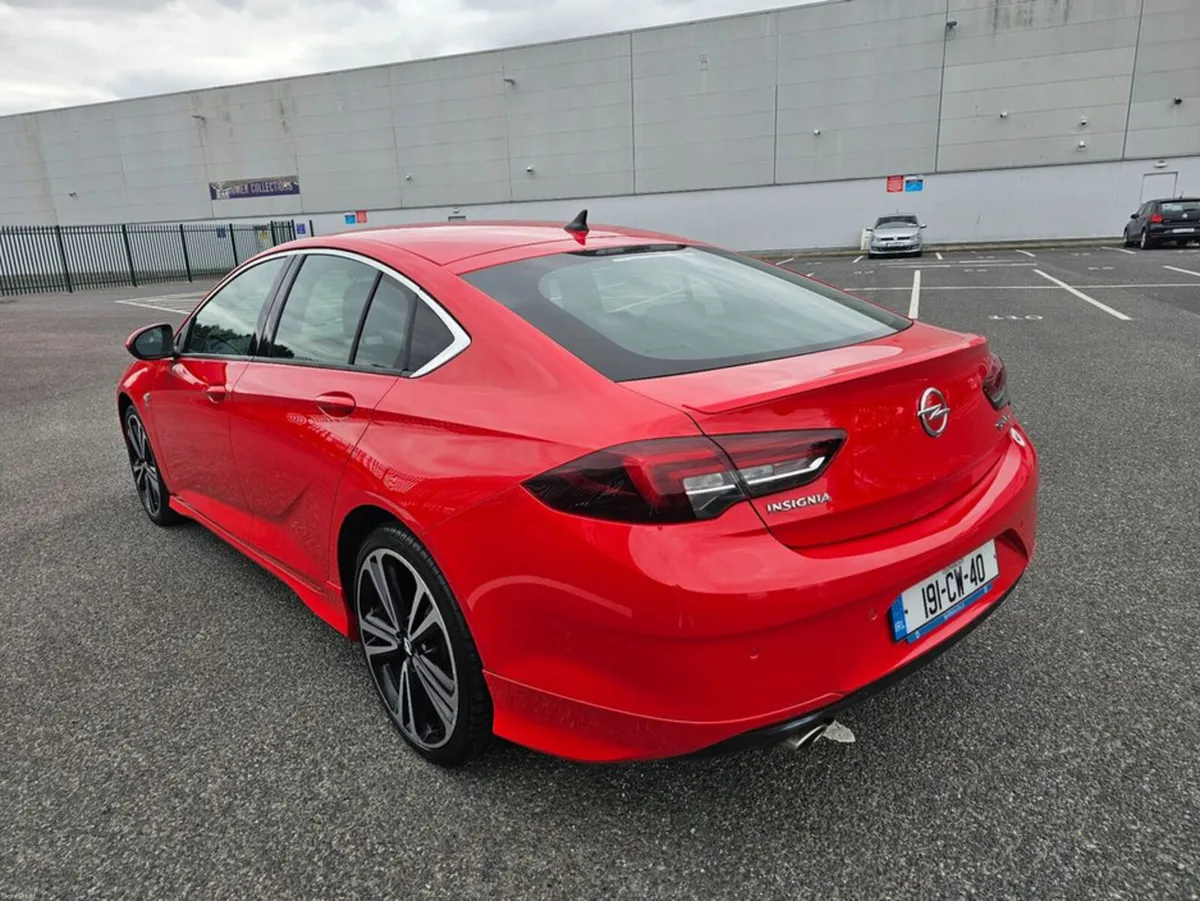 Opel Insignia SRI GRANDSPORT, OPC, SERVICE HISTORY - Image 4