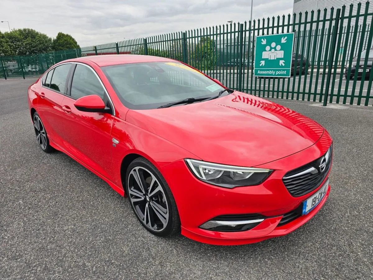 Opel Insignia SRI GRANDSPORT, OPC, SERVICE HISTORY - Image 3
