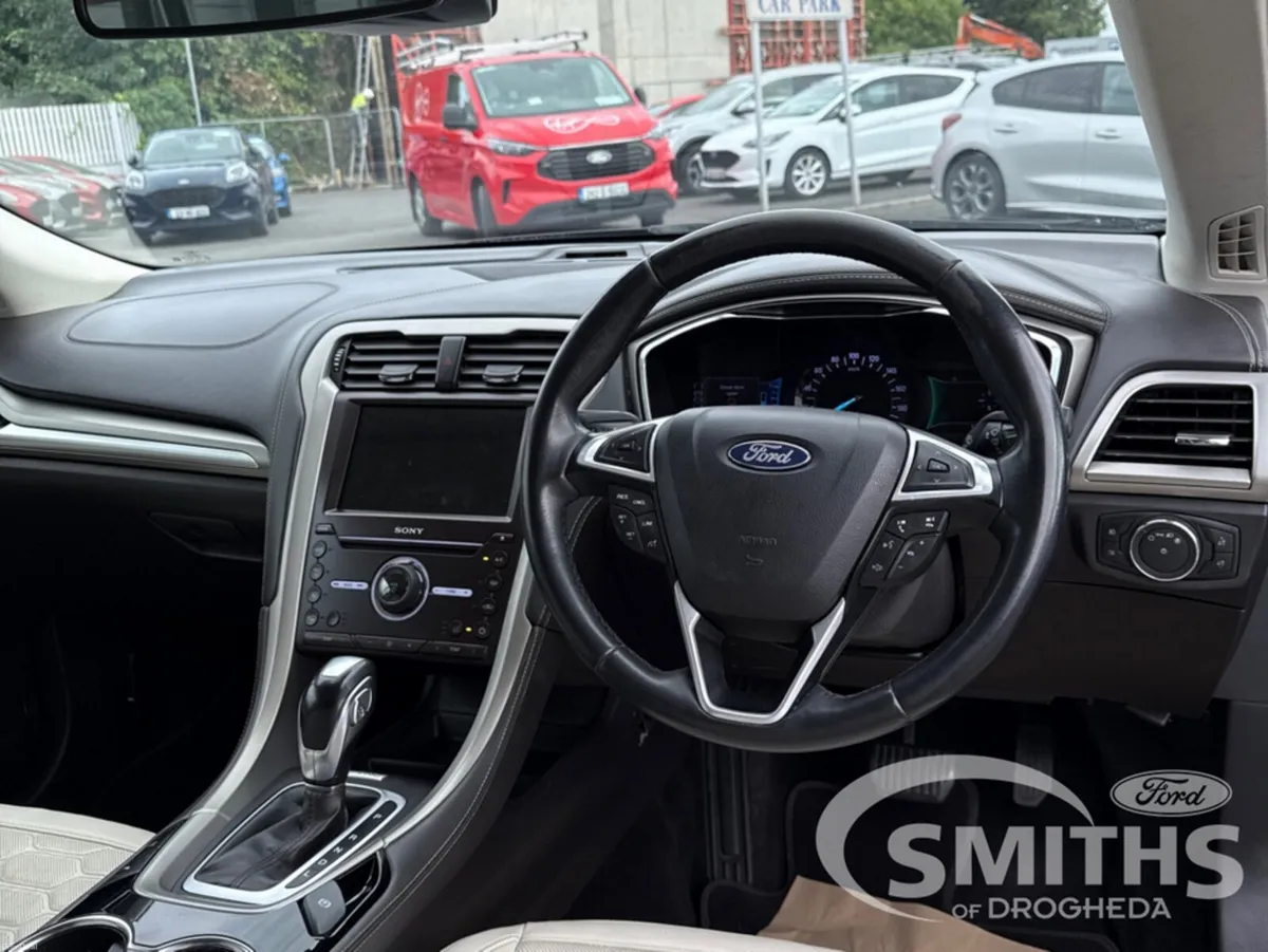 Ford Mondeo VIGNALE 2.0 188PS HEV - Image 2