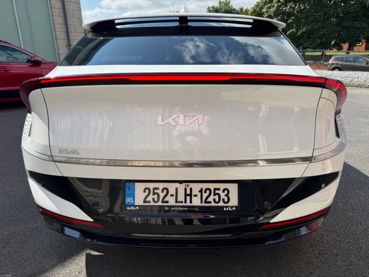 Kia EV6 PE EARTH - Image 6