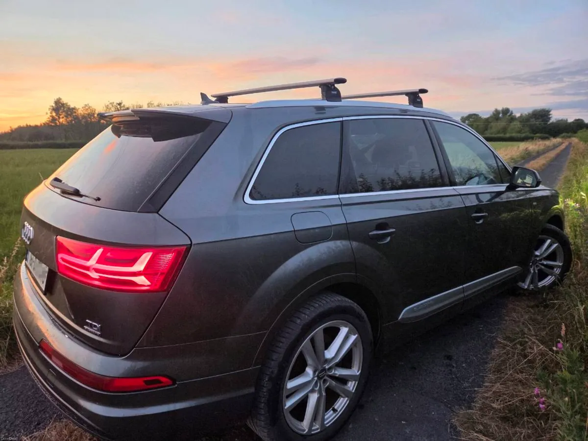 2016 Audi Q7 S-Line Quattro - Image 3