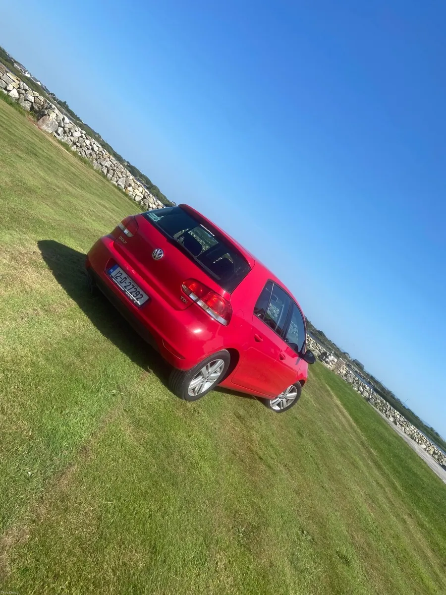 Volkswagen Golf 2012 - Image 3