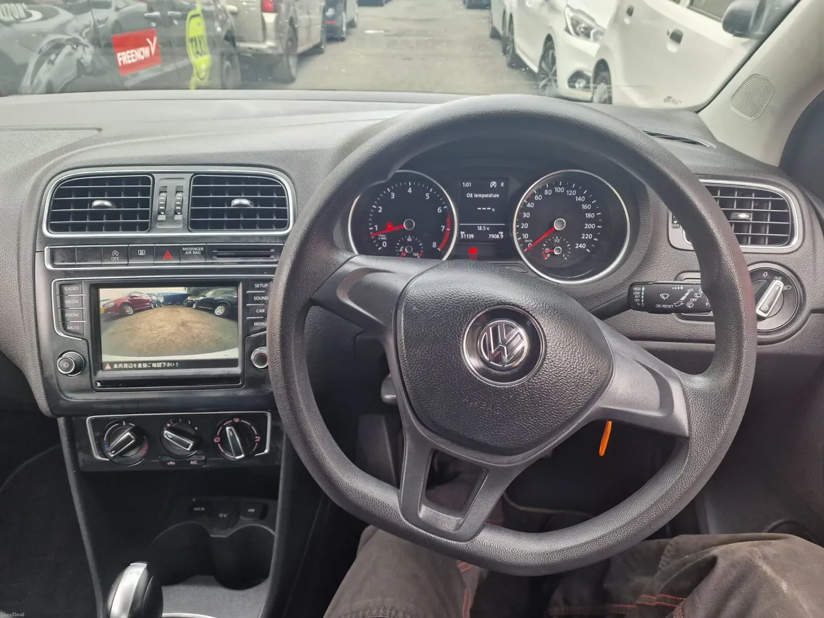 Volkswagen polo1.2  2018   Automatic - Image 3