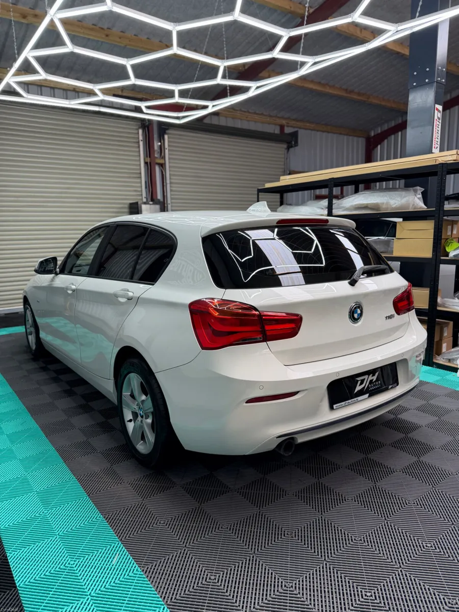 2017 BMW 1 Series 1.5 Petrol - Automatic - Image 4