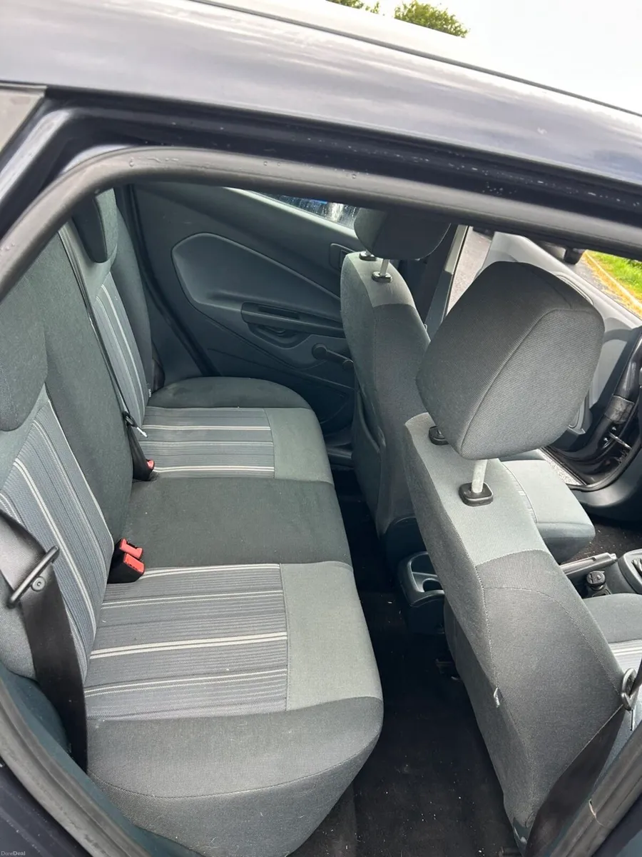Ford Fiesta 2009 - Image 5