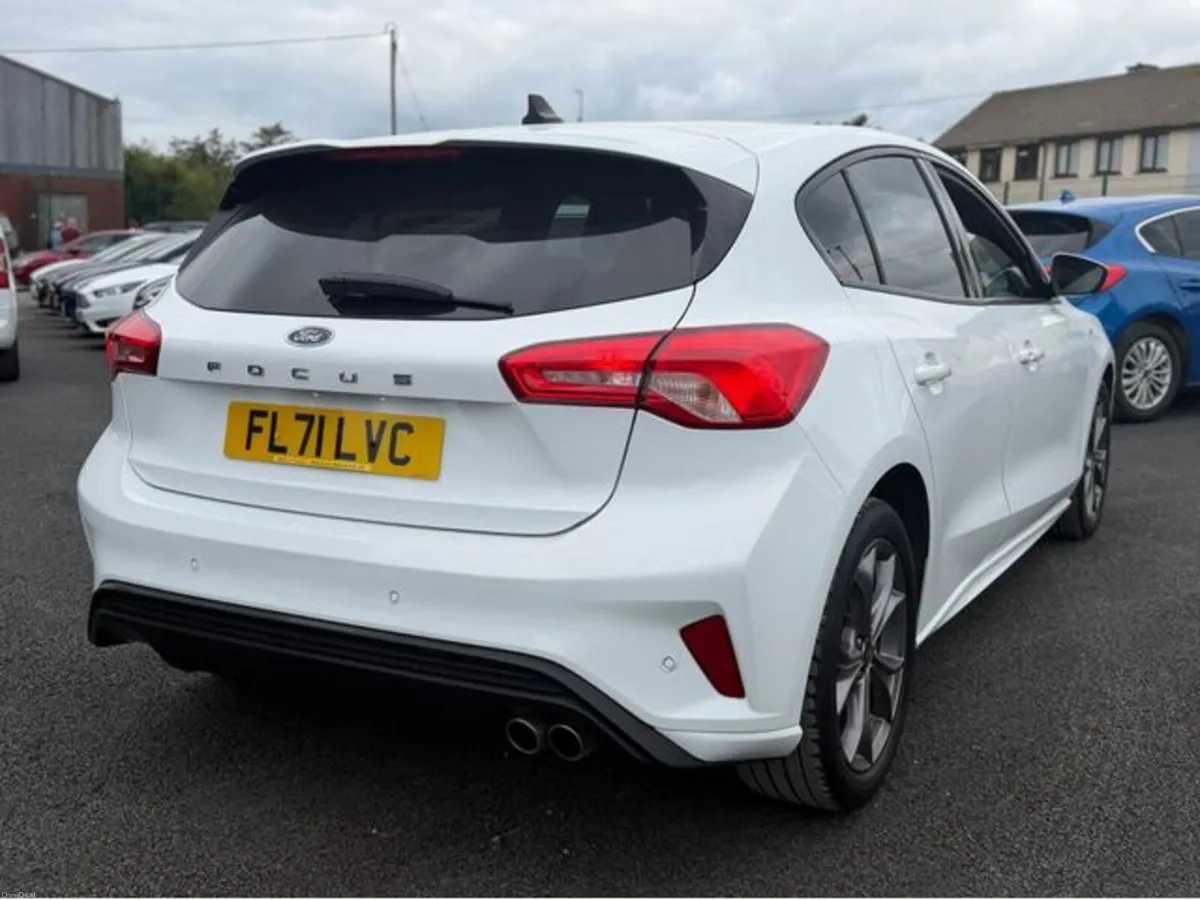 Ford Focus ST-LINE TDCI - Image 4