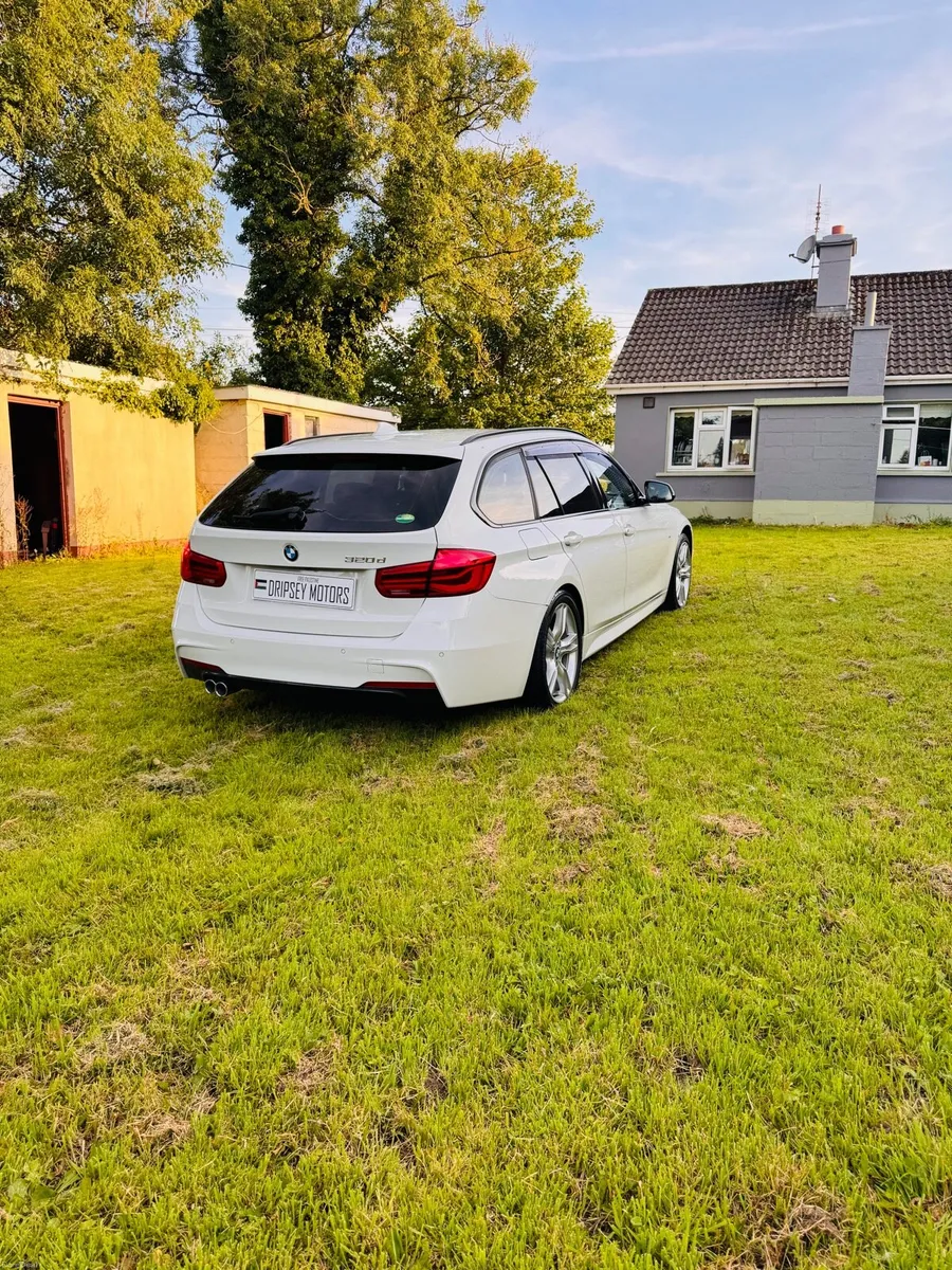 2016 BMW320D’M-Sport Tourer *M-Performance’41200km - Image 2