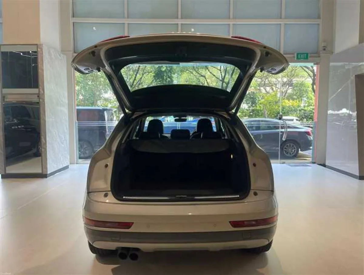 Audi Q3 - Image 1