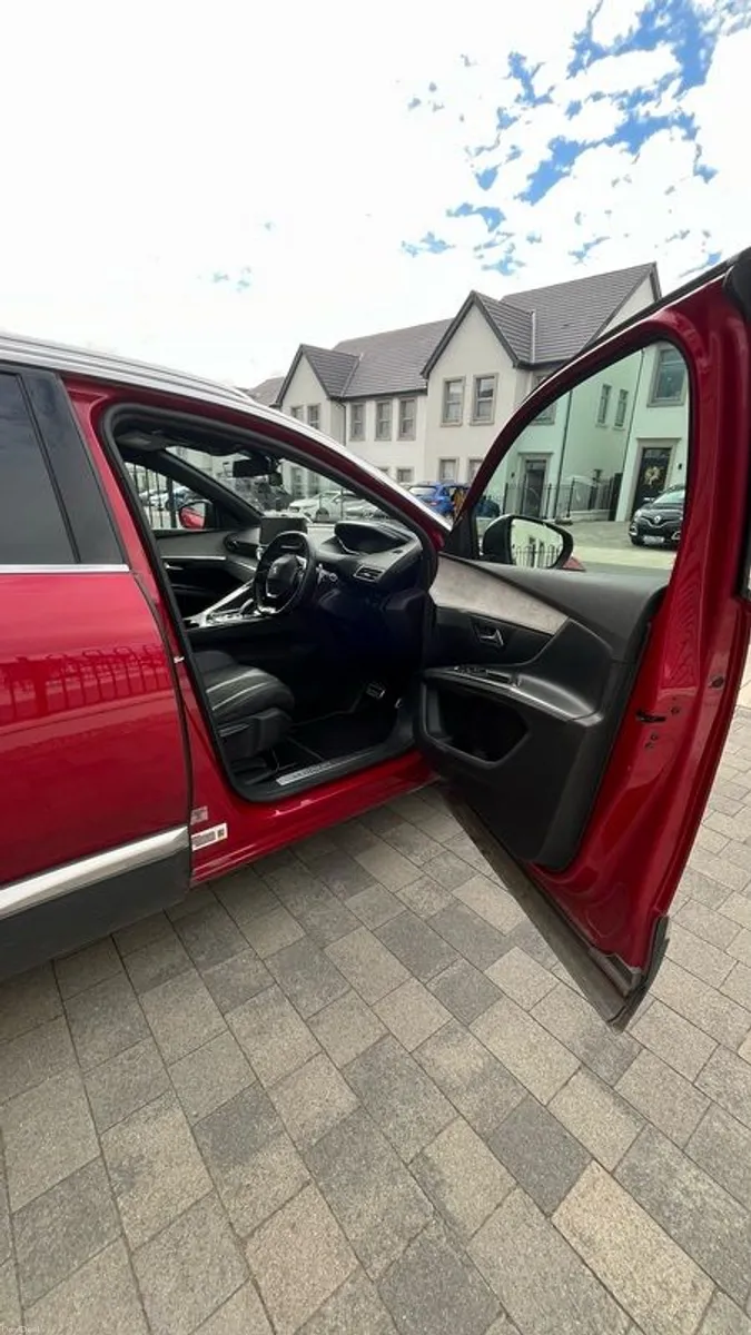 2021 Peugeot 5008 GT 1.2L Petrol - Image 5