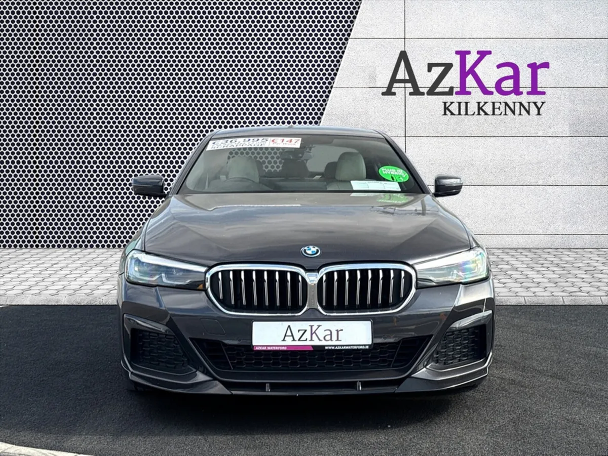 BMW 5-Series 2022 M-SPORT 2.0 PLUG IN HYBRID 252BH - Image 2