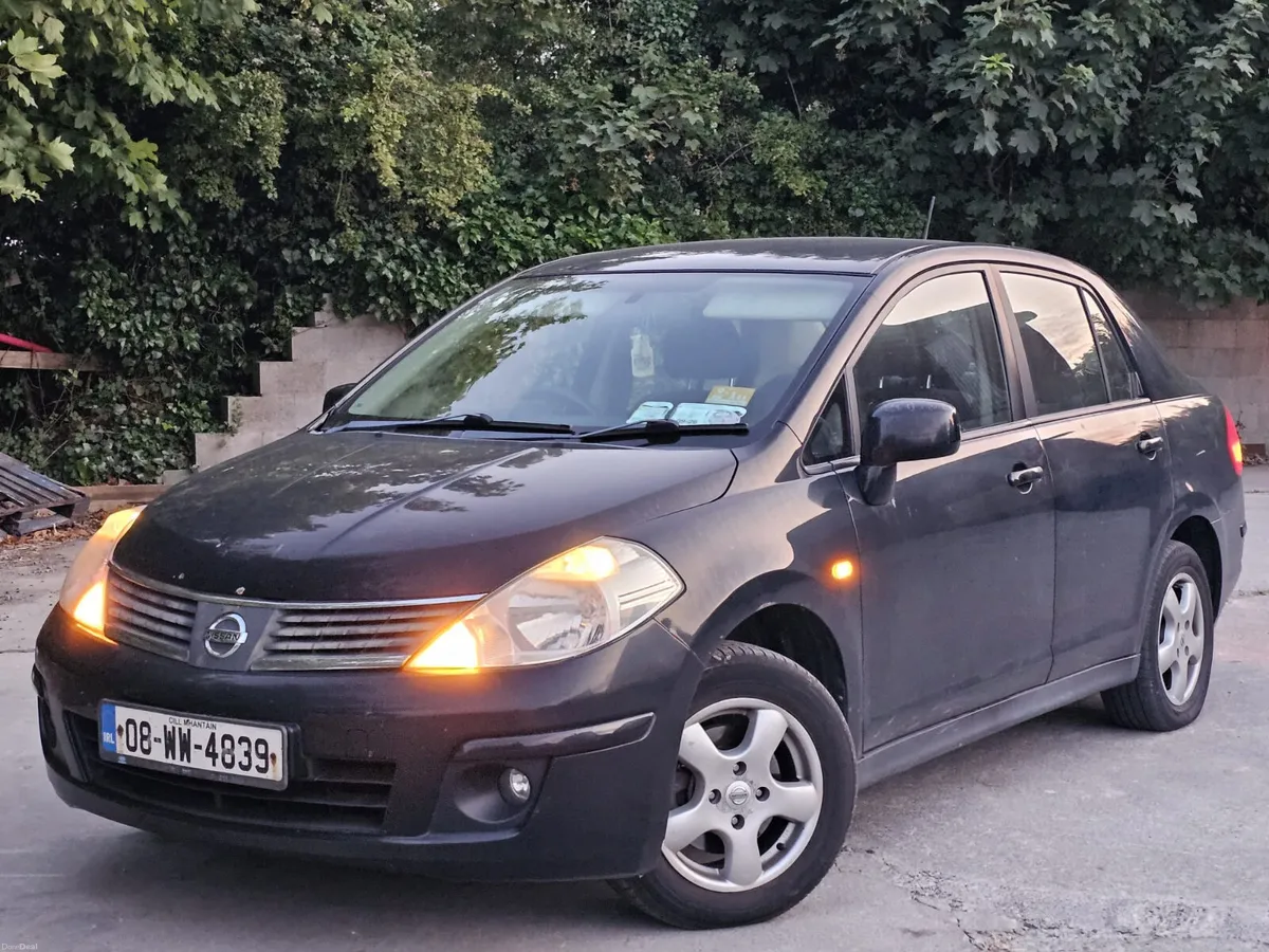 €899 Nissan Tiida 2008 diesel ⛽️ nct&tax €899 - Image 2