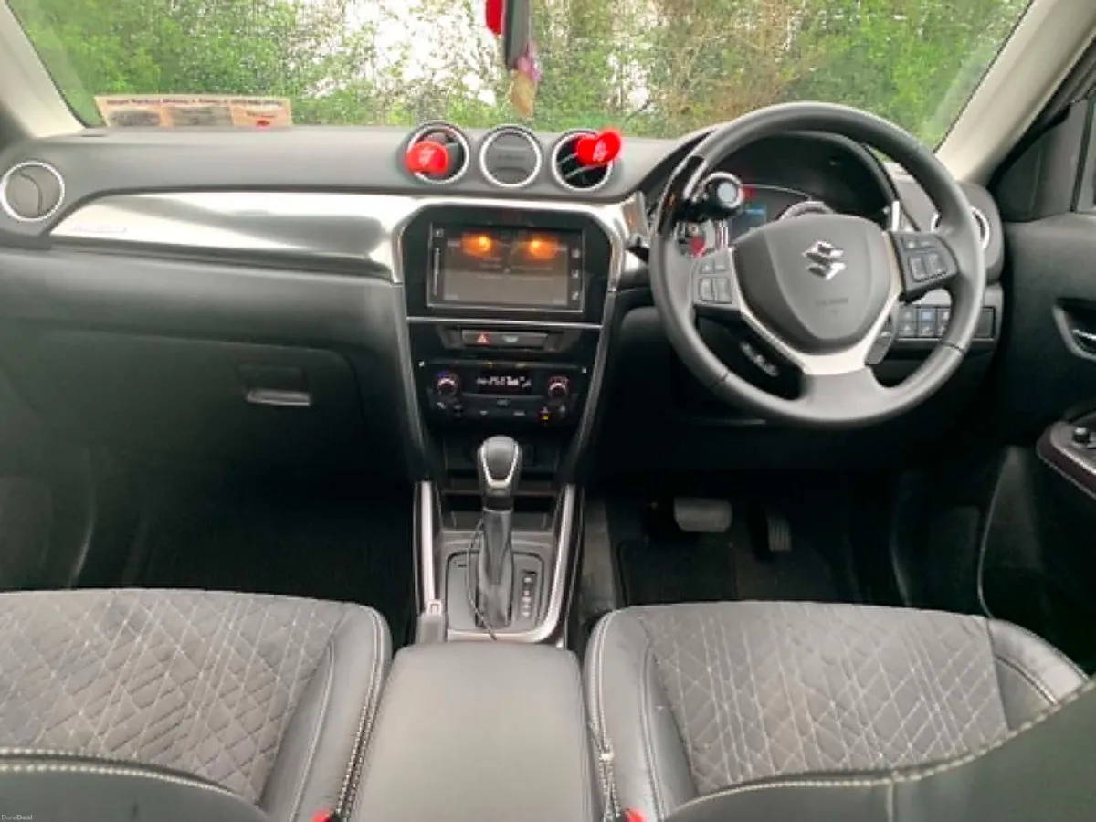 2024 Suzuki Vitara 1.5 petrol hybrid all grip - Image 2