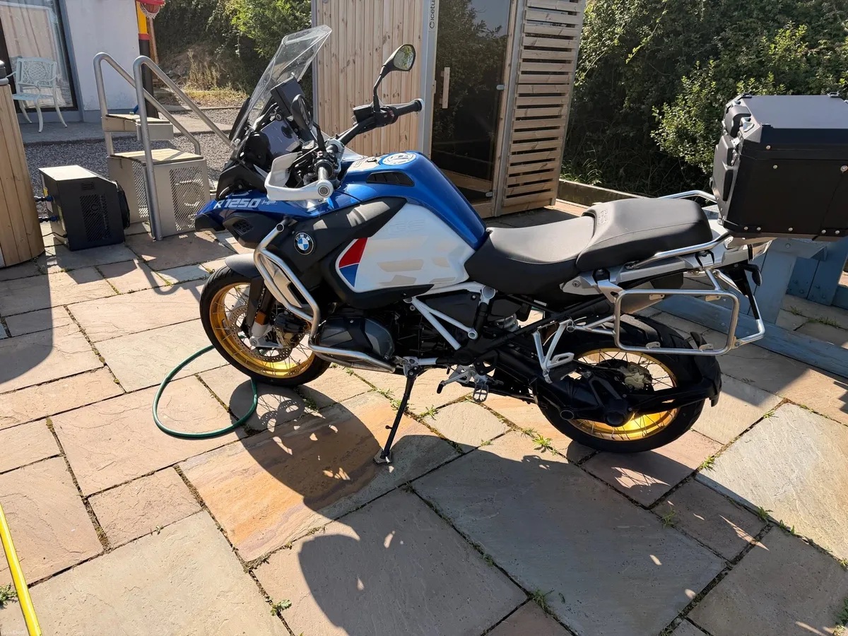 BMW 1250 GSA Low Milage - Image 4