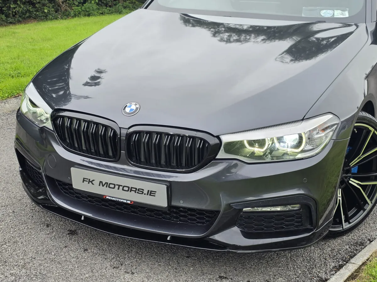 BMW 5-Series 2018 m sport 520D - Image 4