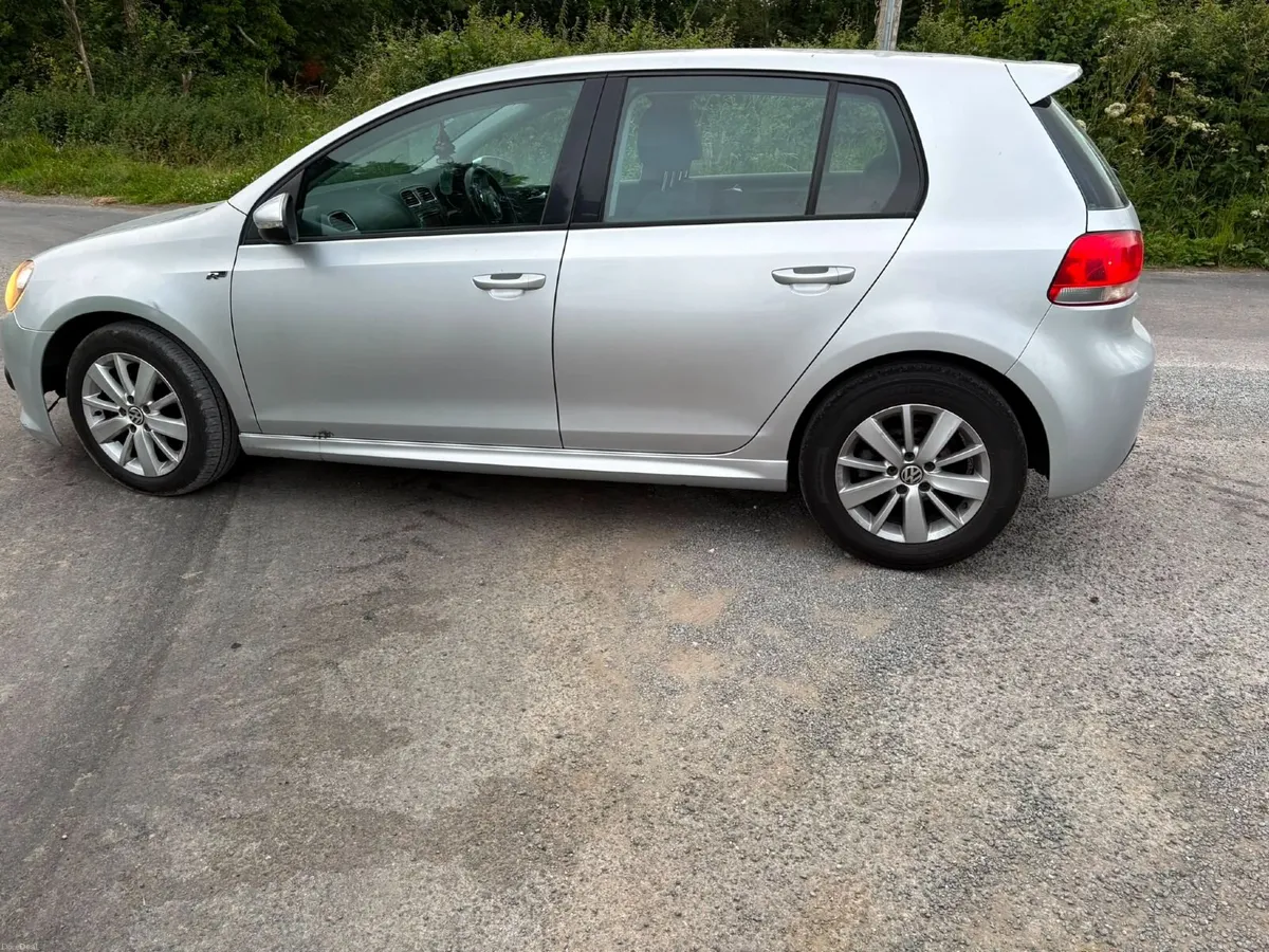 Volkswagen Golf 2012 - Image 2