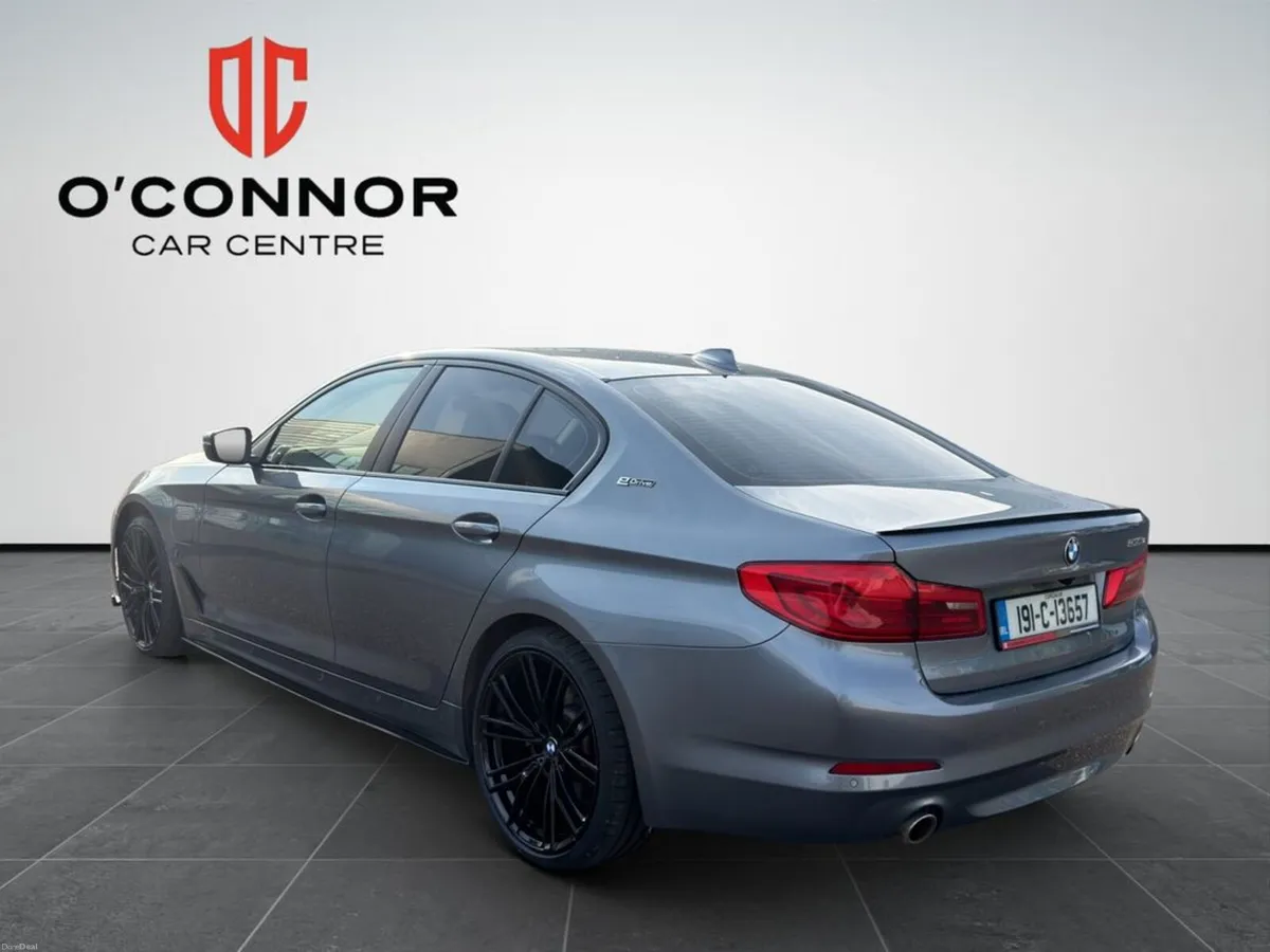 BMW 5-Series 530 E G30 SE 4DR Auto - Image 4