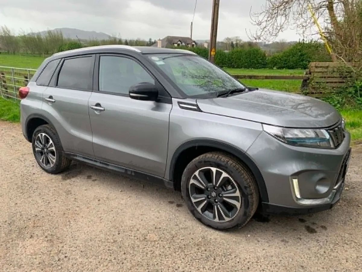 2024 Suzuki Vitara 1.5 petrol hybrid all grip - Image 4