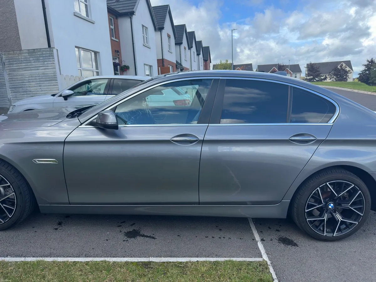 BMW 520D Se Automatic low Km - Image 4