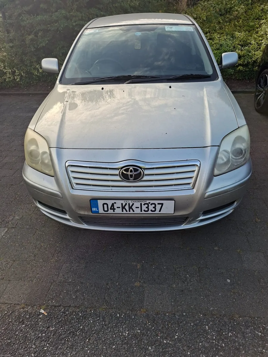 Toyota Avensis 2004 - Image 1