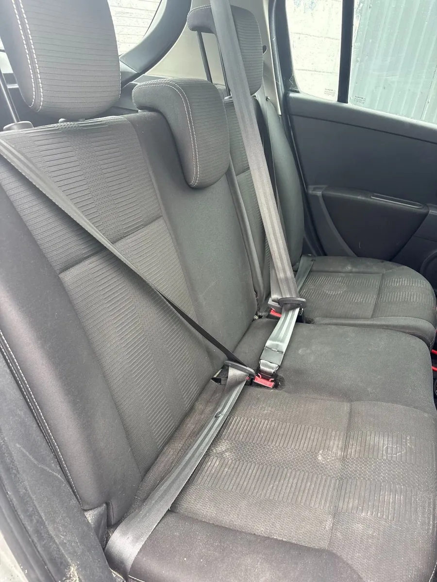Renault Clio 2010 - Image 6