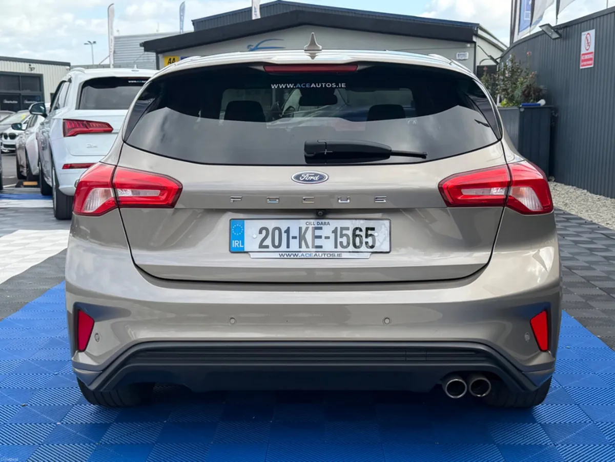 Ford Focus ** DEPOSIT TAKEN ** ST-LINE - 1.0L PETR - Image 6