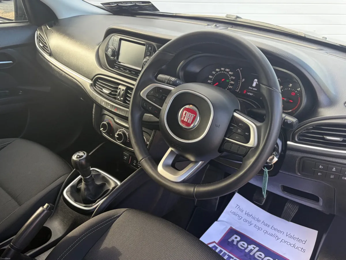 Fiat Tipo HB 1.3 MJ 95BHP EASY 5DR - Image 4