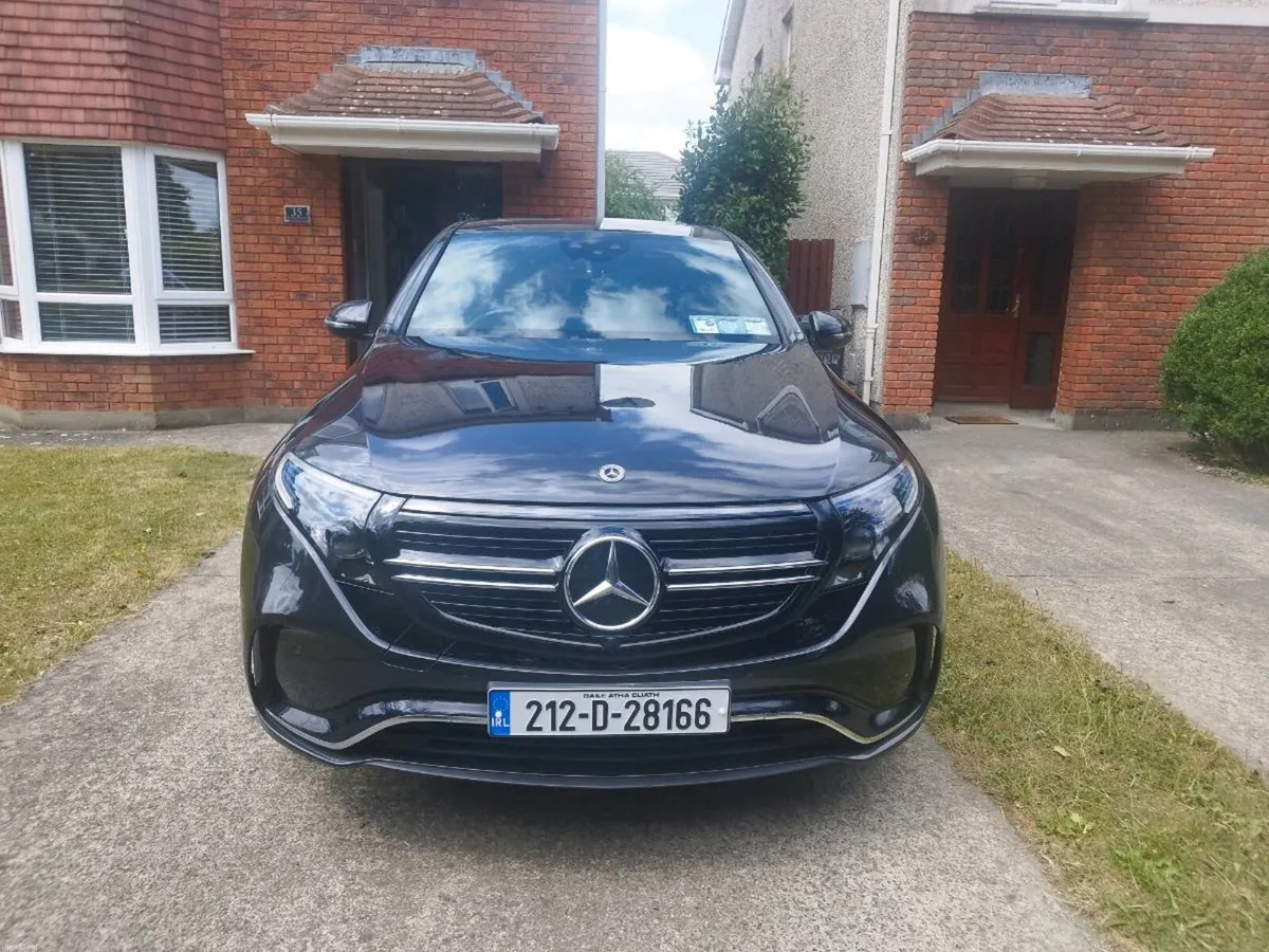 Mercedes EQC FULL SERVICE HISTORY - Image 2