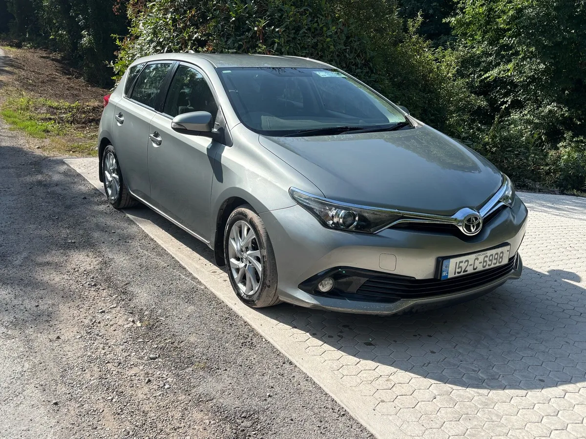 Toyota Auris - Image 1
