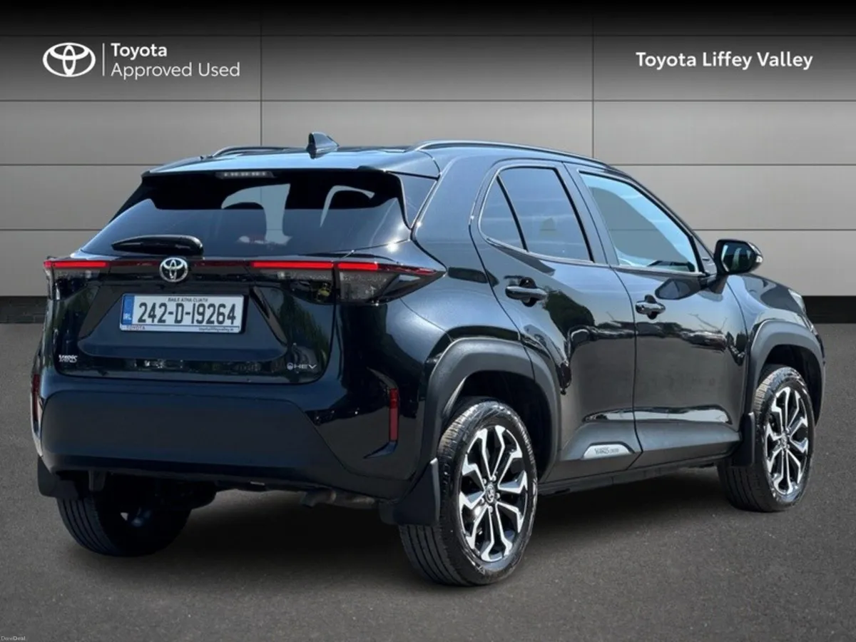 Toyota Yaris Cross YARIS CROSS LUNA SPORT 4DR AUTO - Image 2