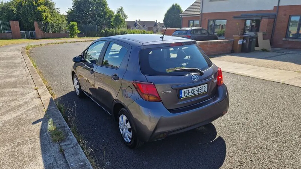 2015 Toyota Yaris 1ltr petrol tax and new nct - Image 5