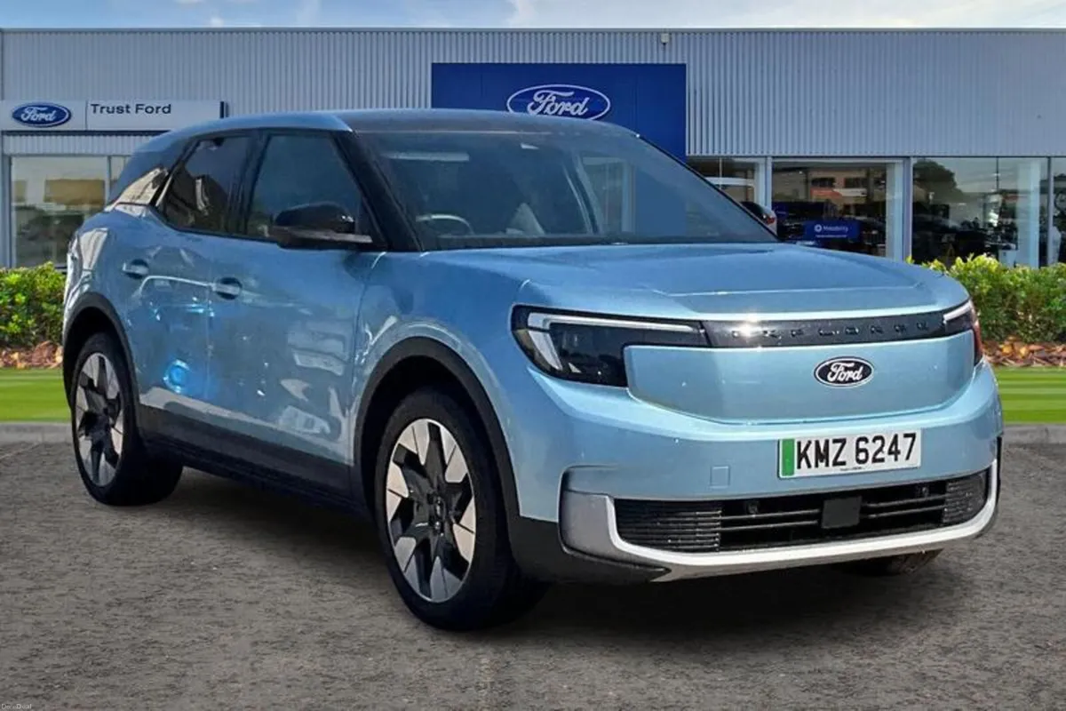 Ford Explorer Extended Range 79kWh Premium SUV 5dr - Image 1