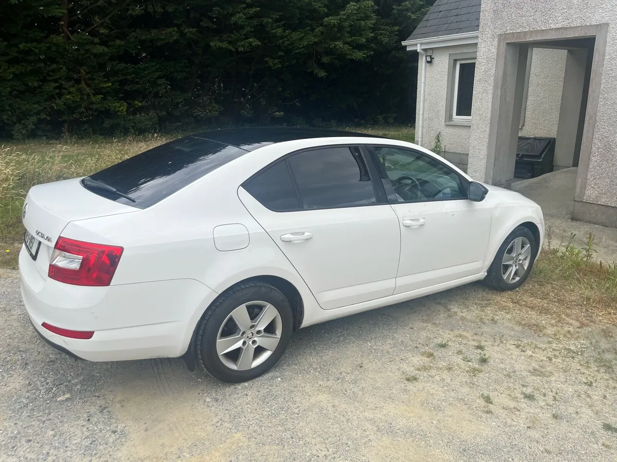Skoda Octavia - Image 5
