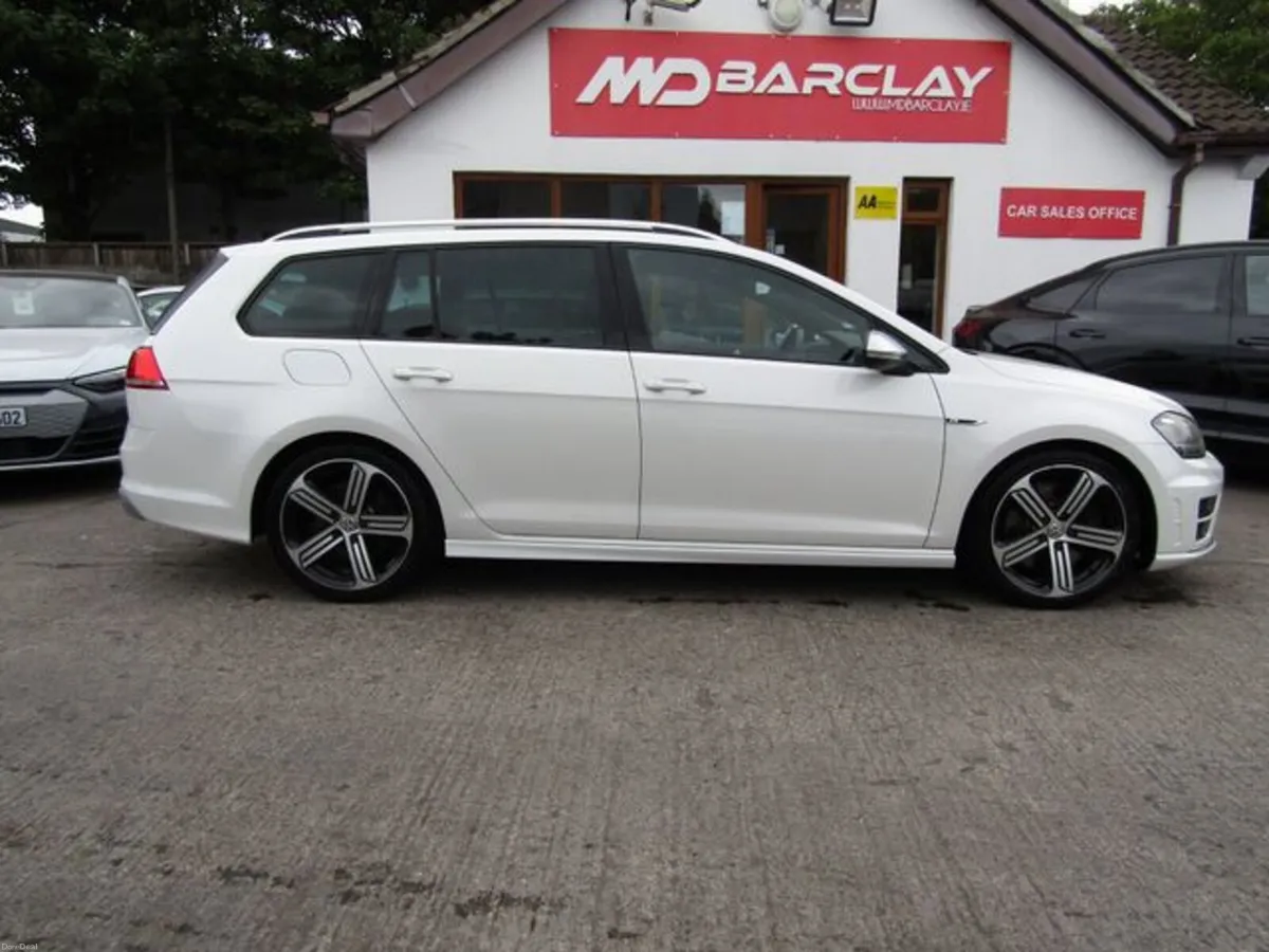 Volkswagen Golf GOLF R ESTATE AWD 5DR Auto - Image 4