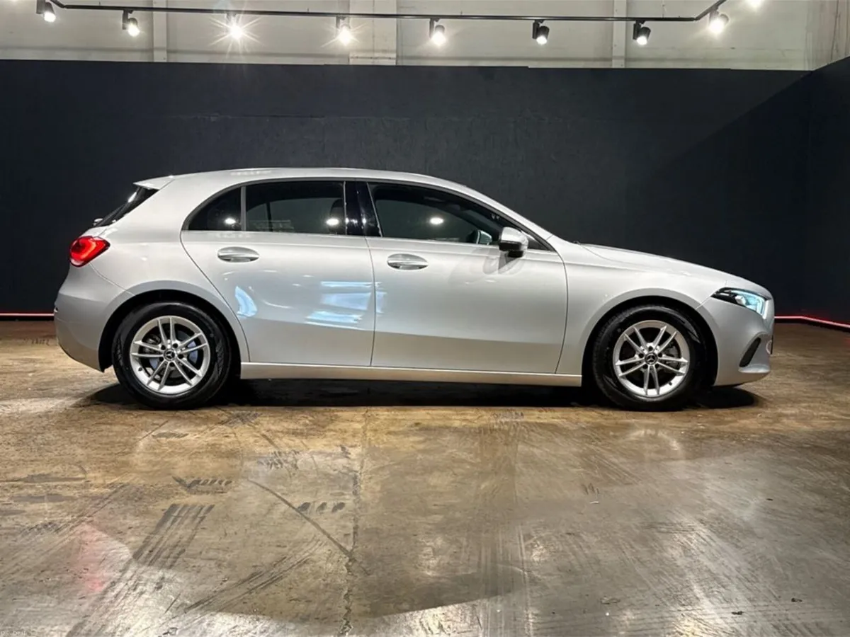 Mercedes-Benz A-Class 1.4 AUTOMATIC - BLACK LEATHE - Image 2