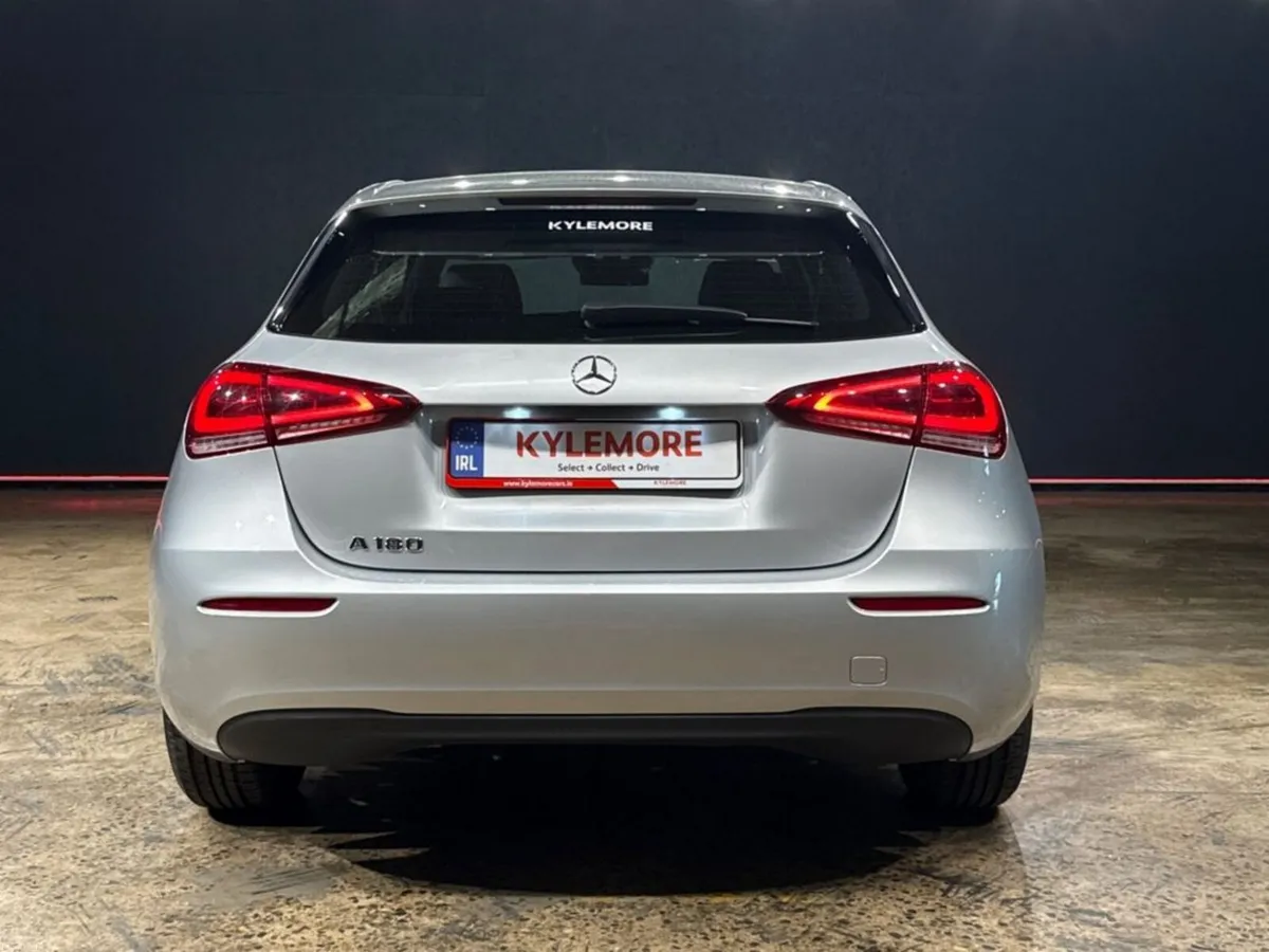 Mercedes-Benz A-Class 1.4 AUTOMATIC - BLACK LEATHE - Image 4