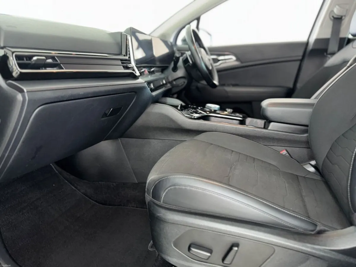 Kia Sportage K3 Phev MY23 5DR Auto - Image 3