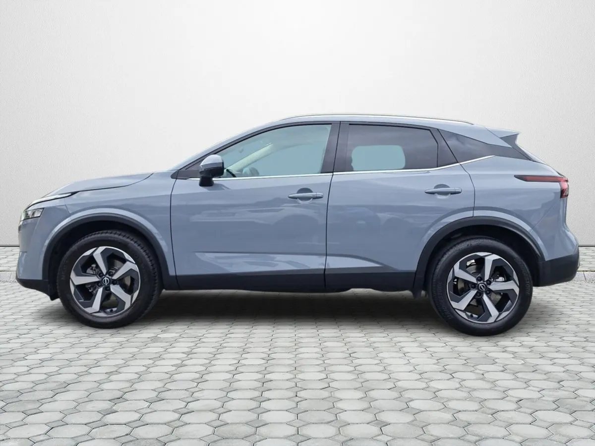 Nissan Qashqai 1.3 SV PREMIUM €3000 Scrappage Offe - Image 5