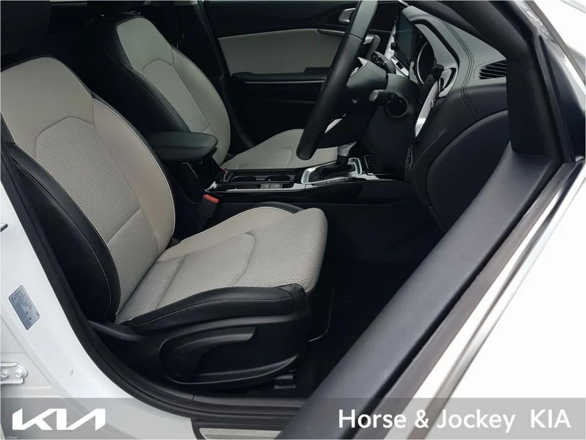 Kia XCeed 1.6 GDI Plug-in Hybrid - Image 3