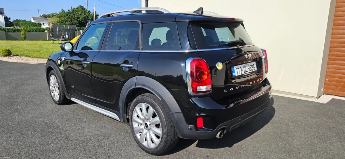 Mini Countryman 2017 - Image 2