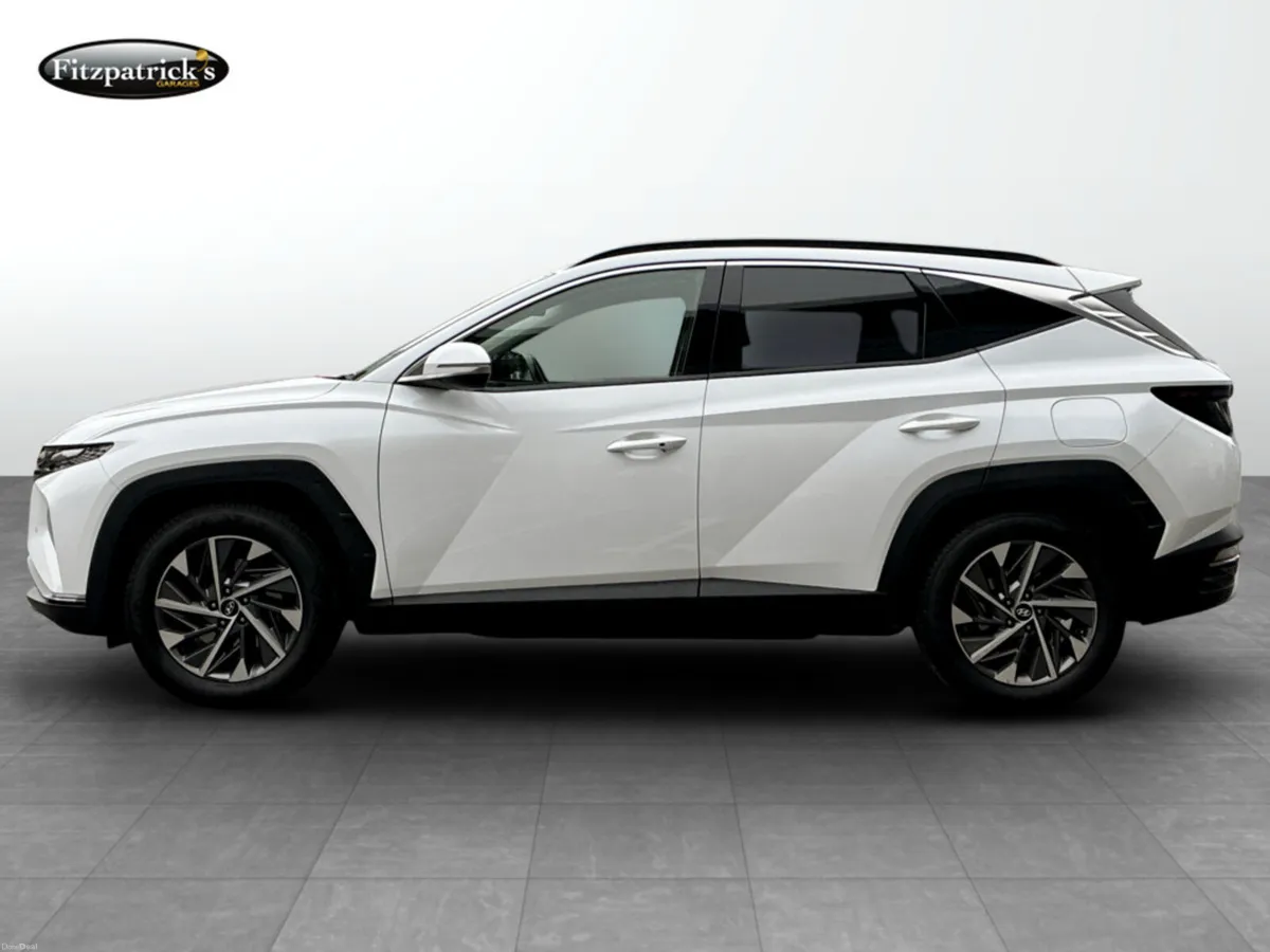 Hyundai Tucson Executive Plus 1.6 Diesel - Image 4