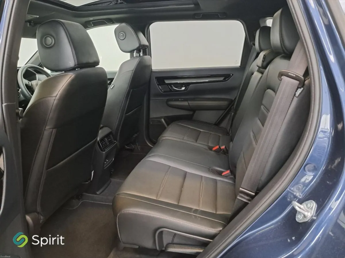 Honda CR-V Advance Tech*Sunroof*Call Andrew 086261 - Image 5