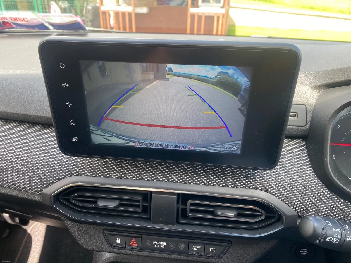 Dacia Sandero 2022 - Image 2