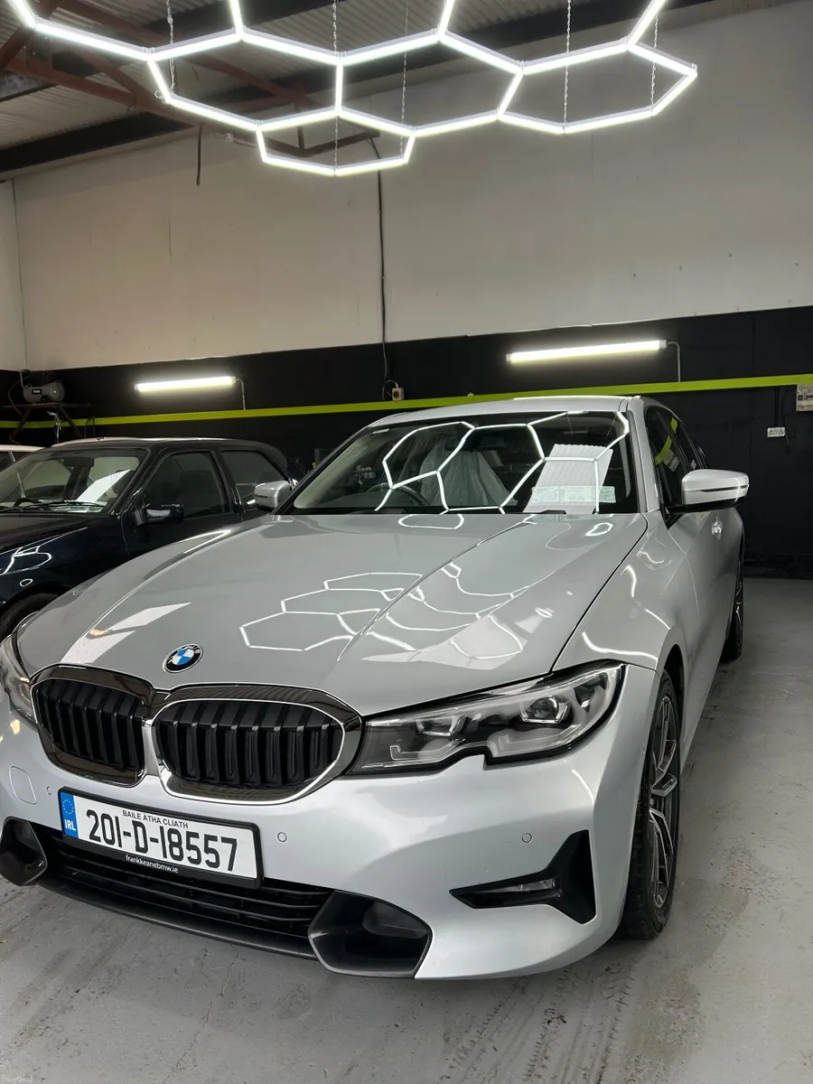 BMW 3-Series 2021 - Image 4