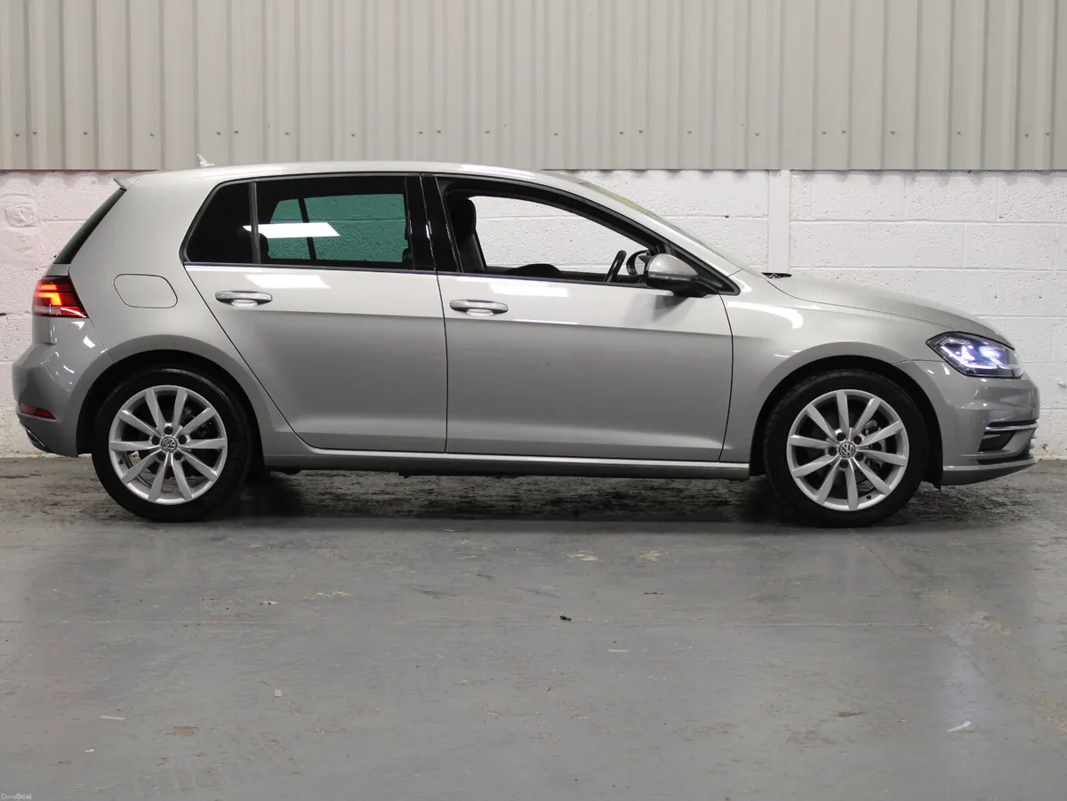 2019 Volkswagen golf - Image 5
