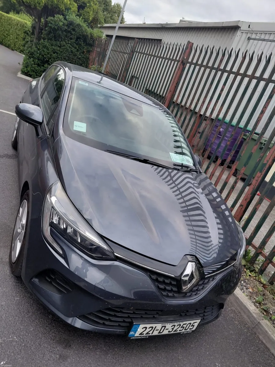 Renault Clio 2022 - Image 2